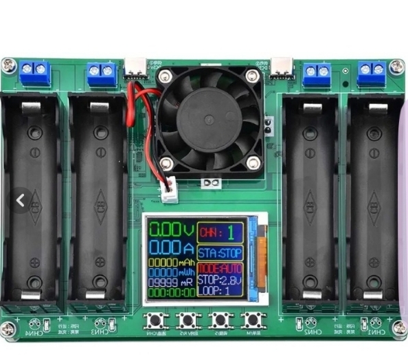 تستر ظرفیت و مقاومت داخلی باتری وشارژر باتری لیتیومی 18650 چهار کاناله با نمایشگر