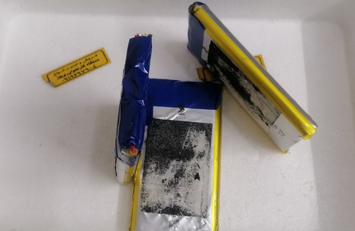 باتری لیتیوم پلیمری 10000 میلی امپر ساعت استوک باکارکرد صفر